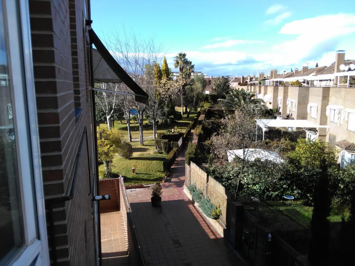 Apartamento Adoratrices Granada Exterior foto